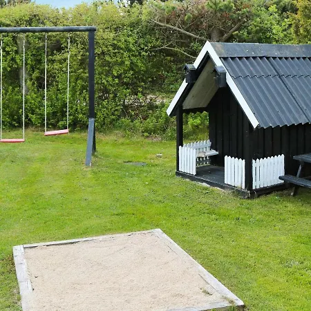 Nyaraló 6 Person In Hadsund