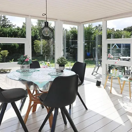 Holiday home 6 Person In Hadsund