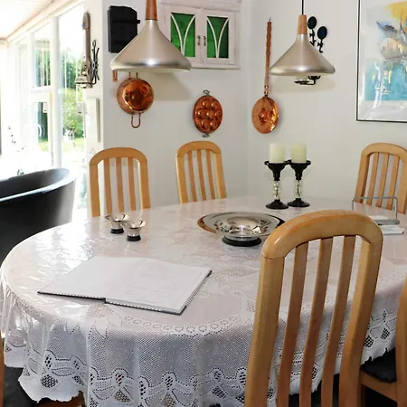 Casa vacanze 6 Person In Hadsund